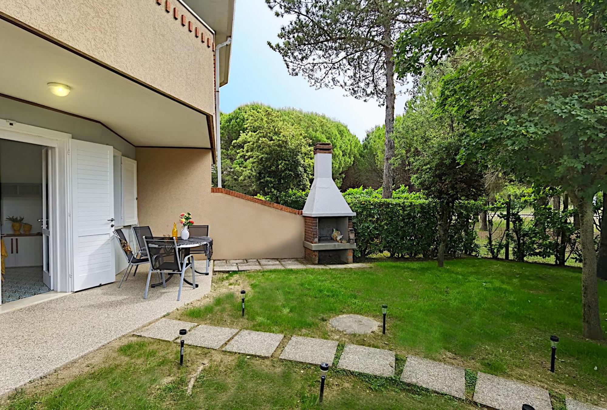 Appartamenti Villaggio San Siro Бибионе Екстериор снимка